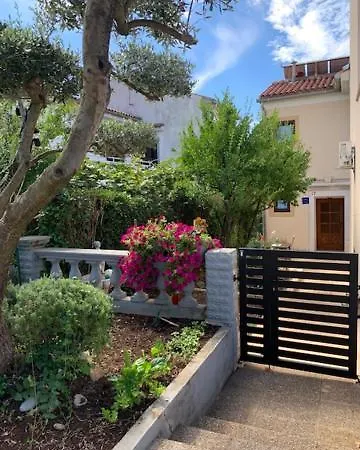 Taverna Coctel Апартаменты Пореч