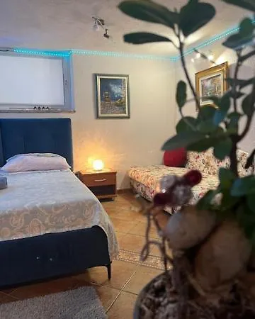 Taverna Coctel Apartment *