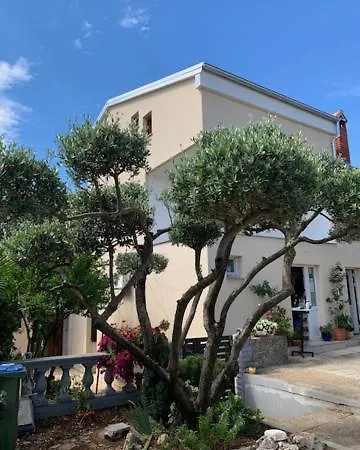 Taverna Coctel Apartment *